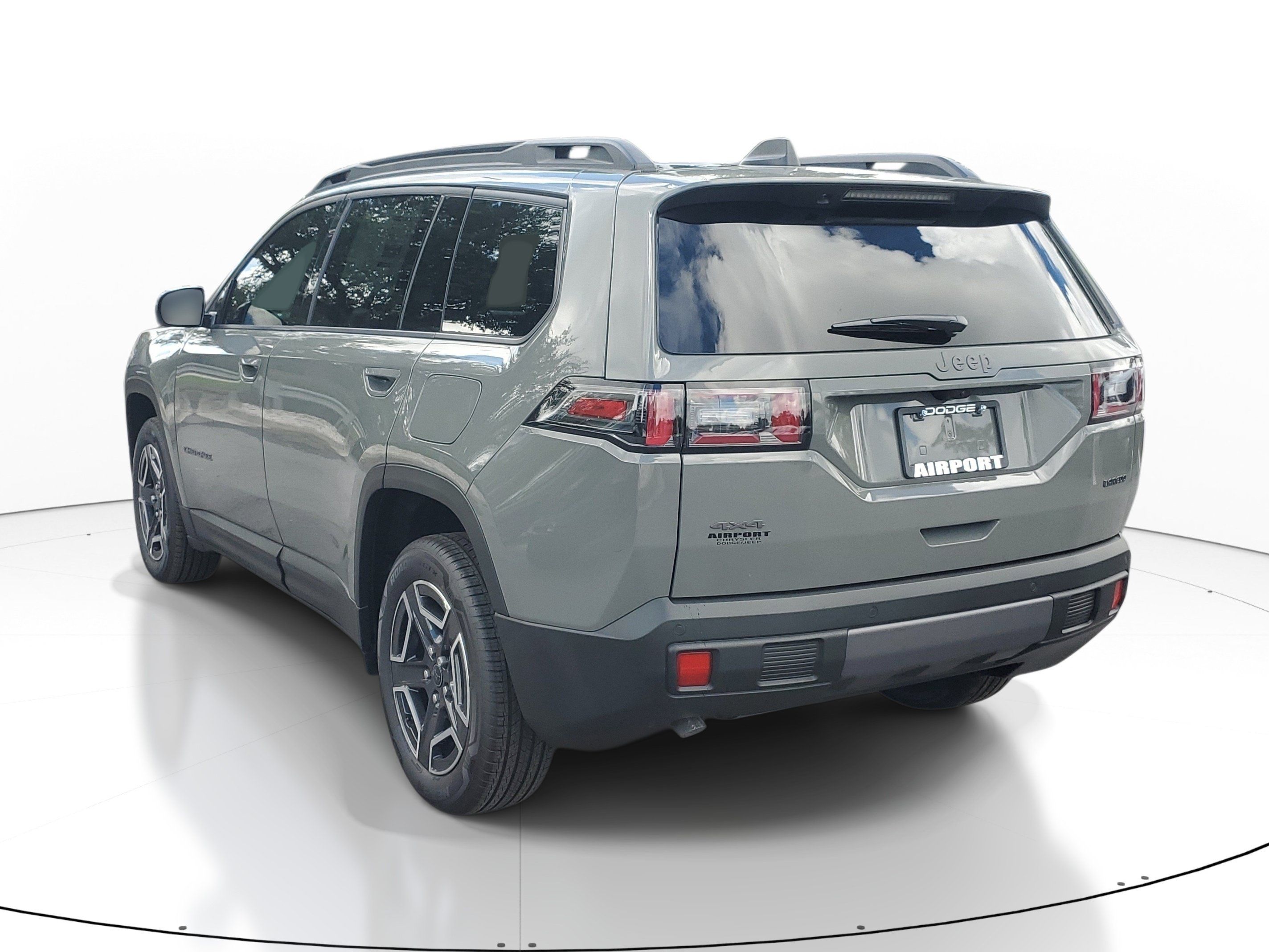 New 2026 Jeep Cherokee Laredo AWD/4WD image 4