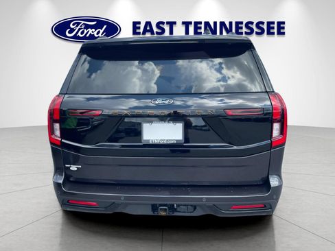 Used 2025 Ford Expedition Tremor AWD/4WD image 4