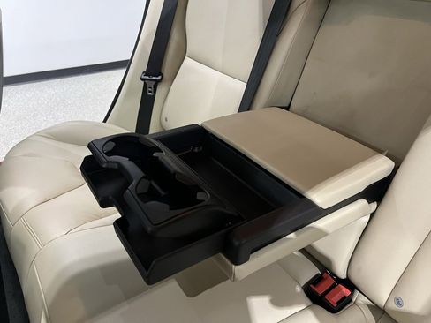 Used 2017 Volvo XC60 T5 Inscription w/ Preferred Option Package image 45