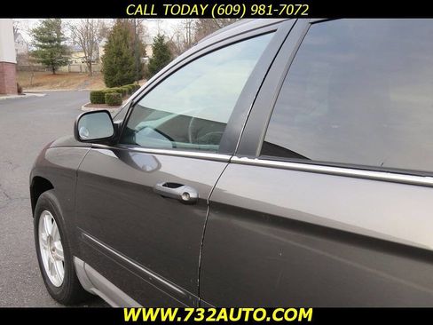 Used 2004 Chrysler Pacifica 2WD w/ Smokers Group image 24