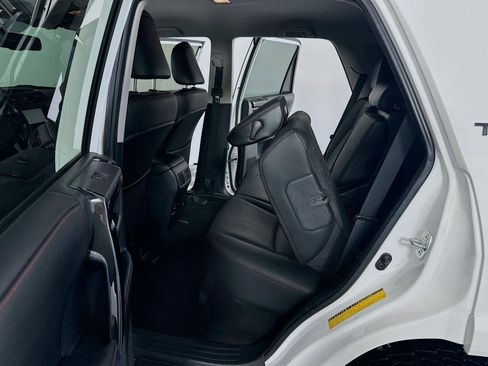 Used 2016 Toyota 4Runner TRD Pro image 31