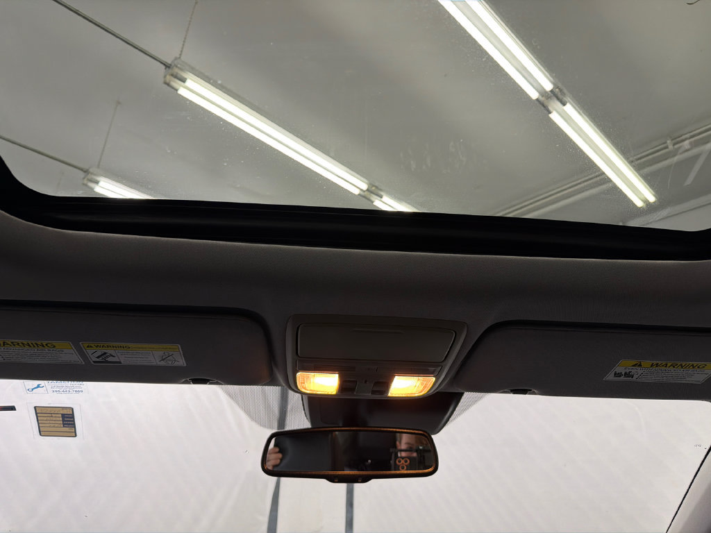 Used 2018 Honda CR-V Touring image 23
