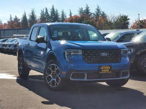 New 2025 Ford Maverick Lariat w/ 4K Tow Package image 1