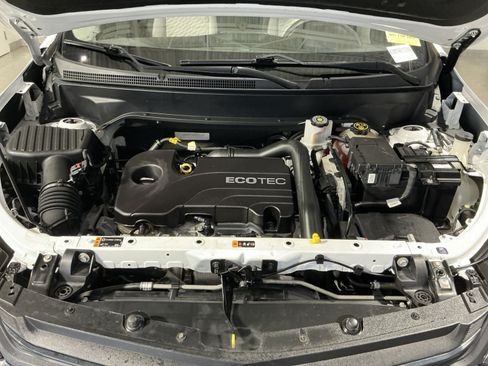 Used 2019 Chevrolet Equinox LS AWD/4WD image 27