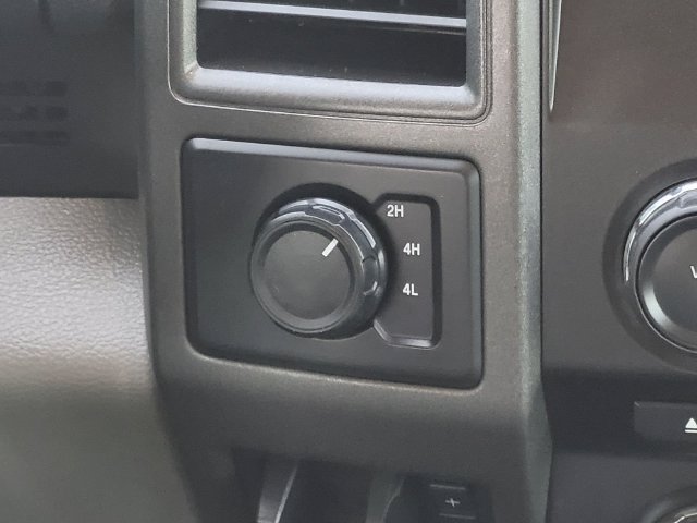 Used 2018 Ford F350 XL w/ Power Equipment Group AWD/4WD image 24