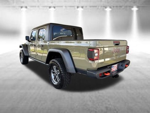 Used 2025 Jeep Gladiator Mojave w/ Safety Group AWD/4WD image 6