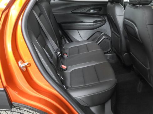 Used 2023 Chevrolet TrailBlazer ACTIV w/ Sun and Liftgate Package image 44