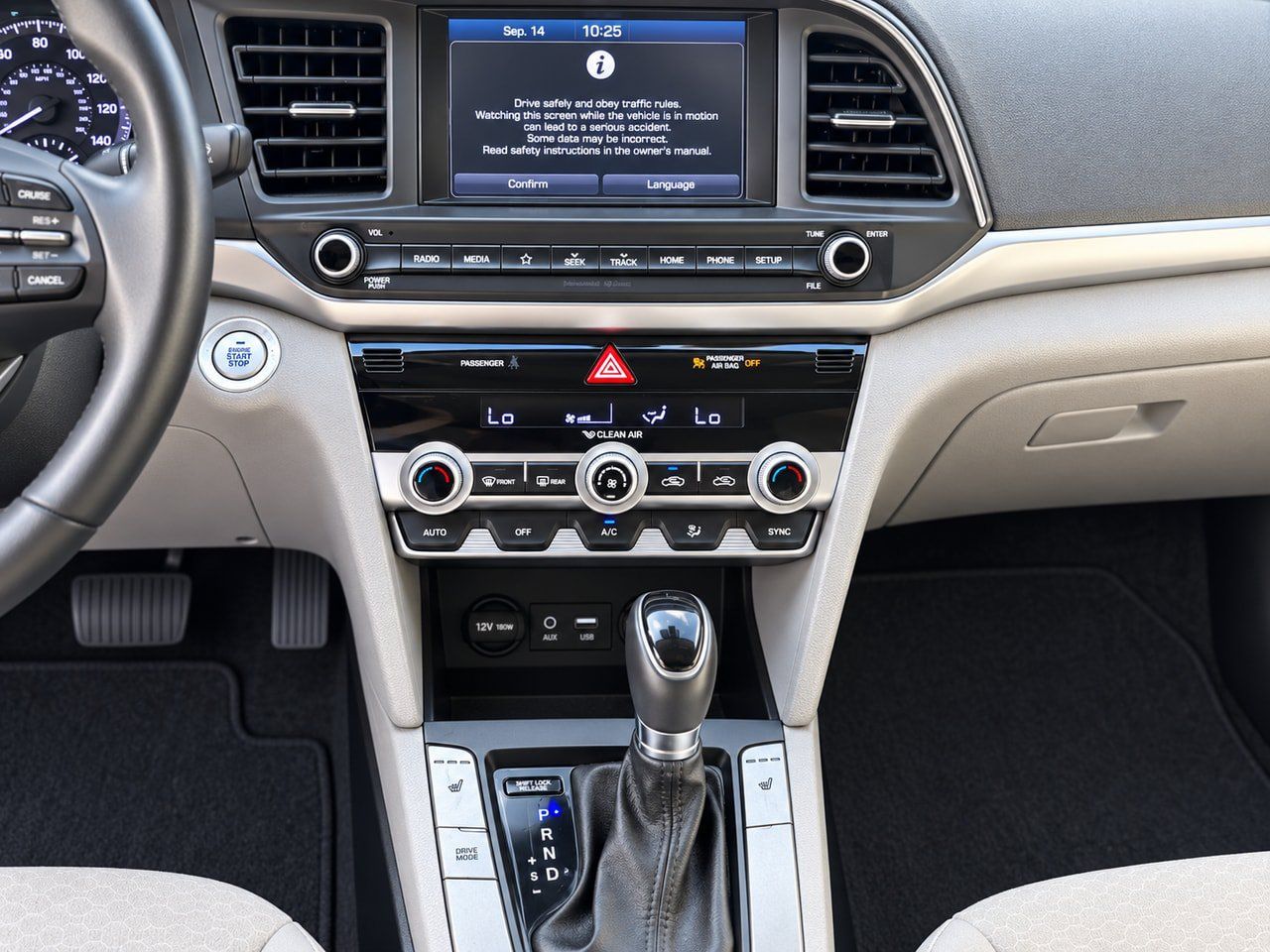 Used 2019 Hyundai Elantra Value Edition FWD image 8