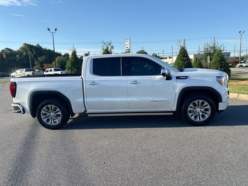 Used 2021 GMC Sierra 1500 Denali w/ Denali Ultimate Package AWD/4WD image 7