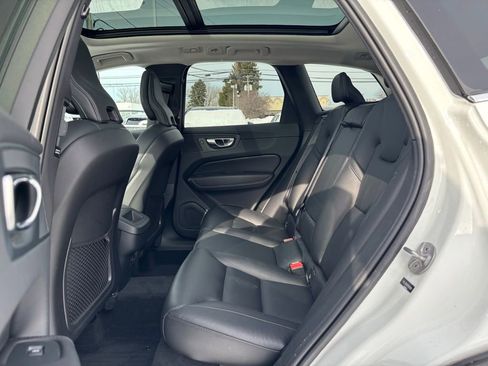 Certified 2023 Volvo XC60 B5 Core w/ Climate Package image 18