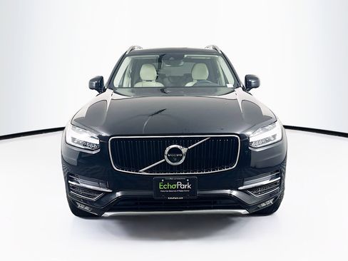 Used 2018 Volvo XC90 T6 Momentum w/ Convenience Package image 2