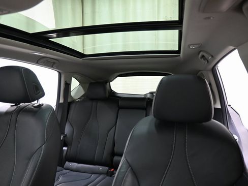 Used 2021 Acura RDX w/ Technology Package image 4