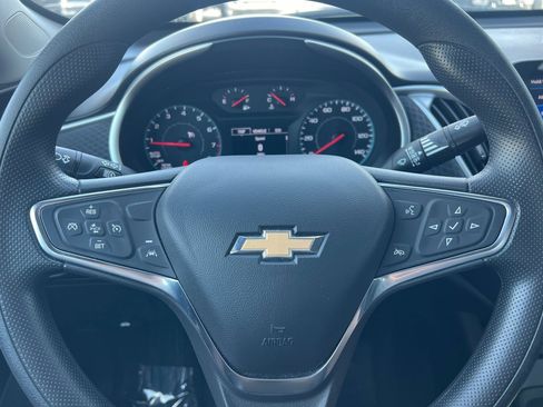 Used 2024 Chevrolet Malibu LS image 24