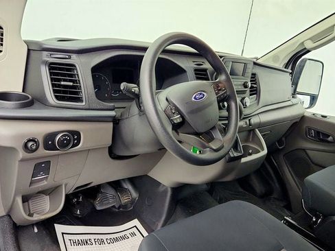 Used 2025 Ford Transit 250 Low Roof w/ Exterior Upgrade Package RWD image 11