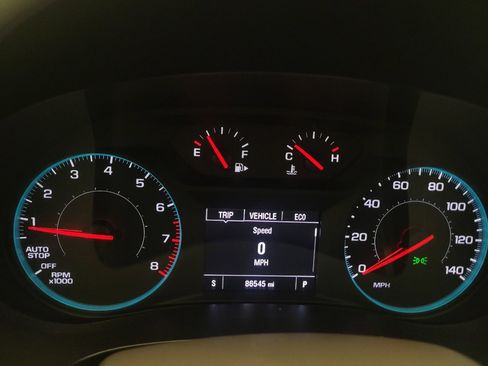 Used 2022 Chevrolet Malibu LT FWD image 23