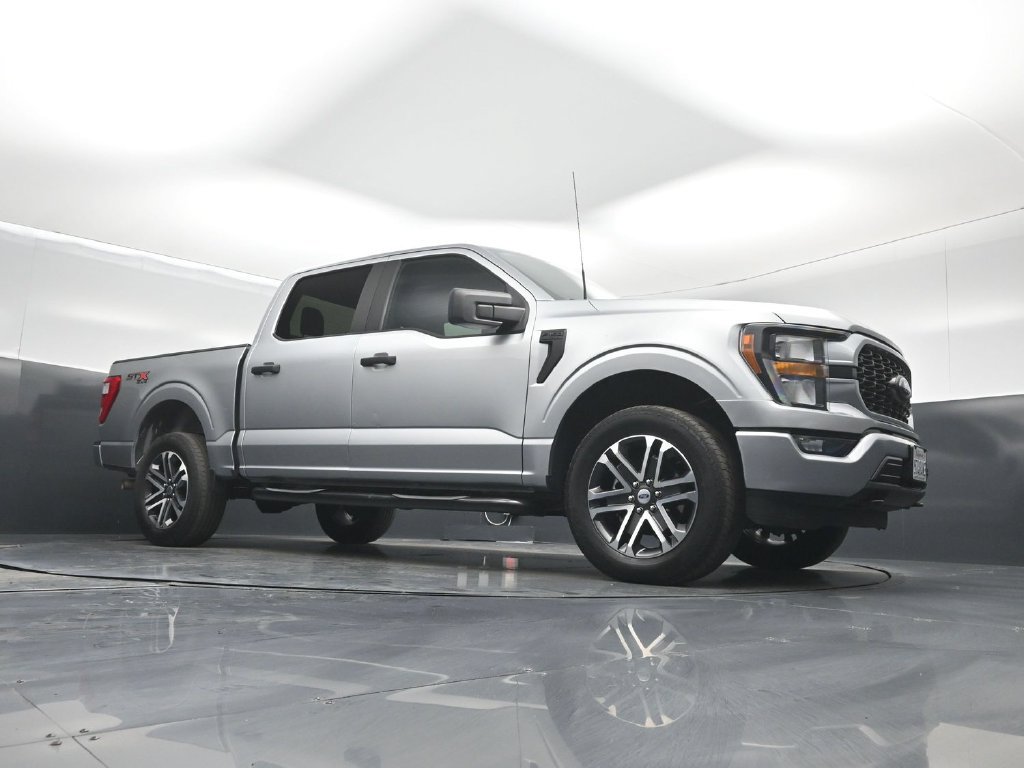 Certified 2023 Ford F150 XL w/ STX Appearance Package AWD/4WD image 4