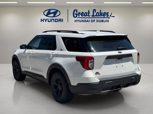 Used 2022 Ford Explorer Timberline w/ Timberline Technology Package AWD/4WD image 3