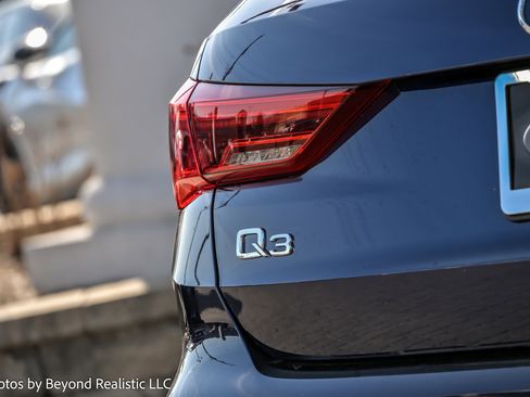 Used 2023 Audi Q3 2.0T Premium Plus image 15