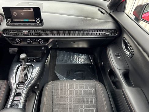 Used 2024 Honda HR-V Sport image 28