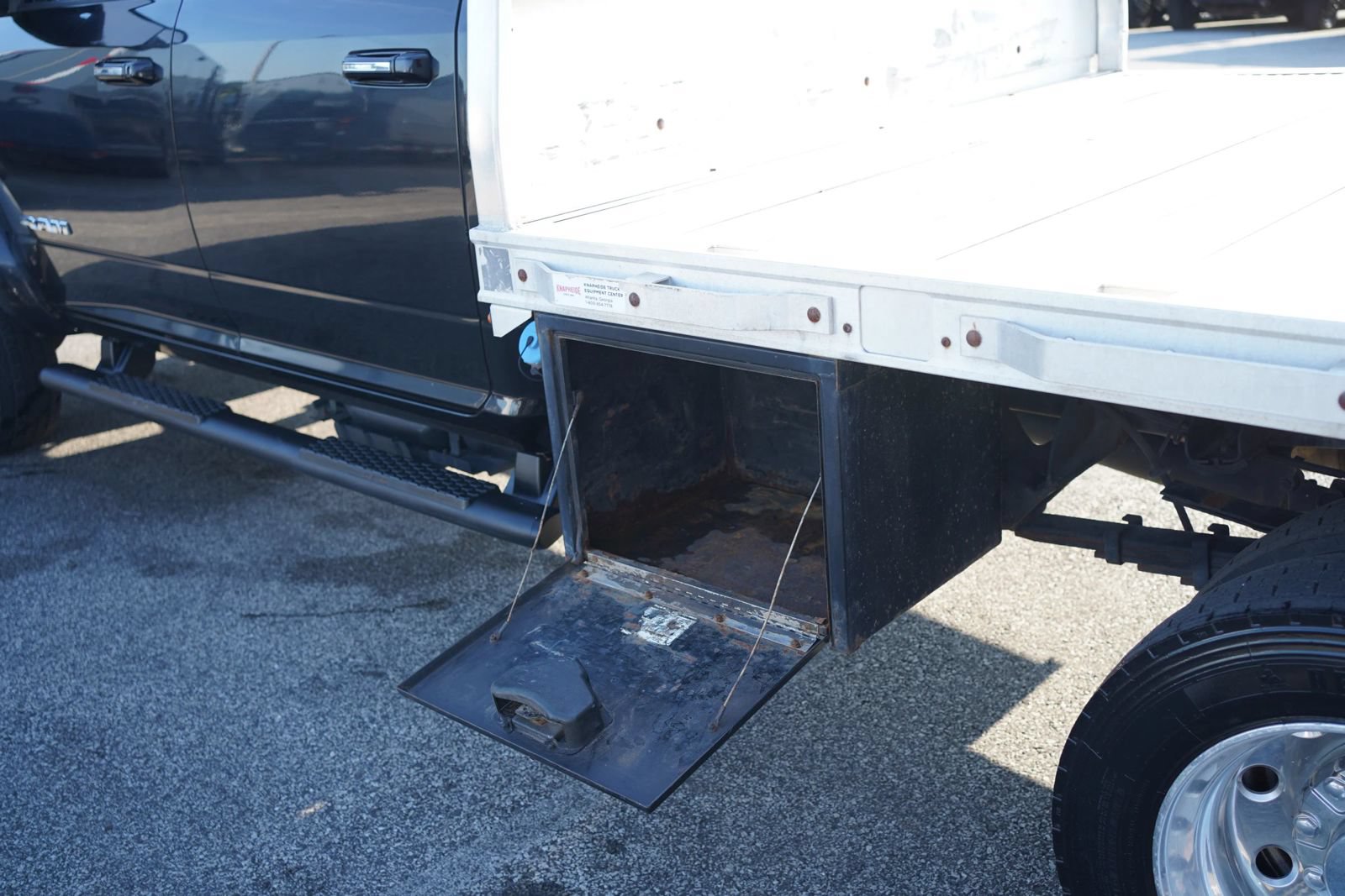 Used 2019 RAM 5500 SLT w/ Quick Order Package 2YG SLT AWD/4WD image 15