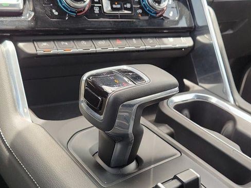 Used 2023 GMC Sierra 1500 Denali w/ Technology Package AWD/4WD image 30