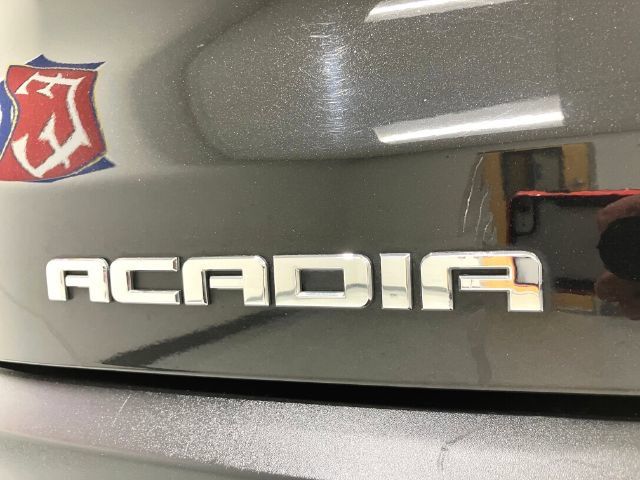 Used 2017 GMC Acadia SLT AWD/4WD image 17