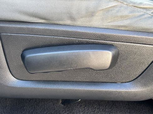 Used 2013 RAM 1500 Express RWD image 12