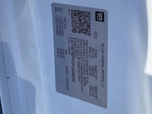 Used 2023 GMC Savana 2500 Work Van w/ Driver Convenience Package image 34