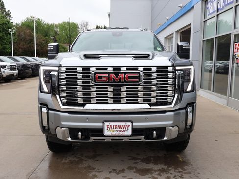 New 2026 GMC Sierra 2500 Denali w/ Denali Reserve Package AWD/4WD image 5