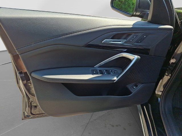 Used 2025 BMW X1 xDrive28i AWD/4WD image 14