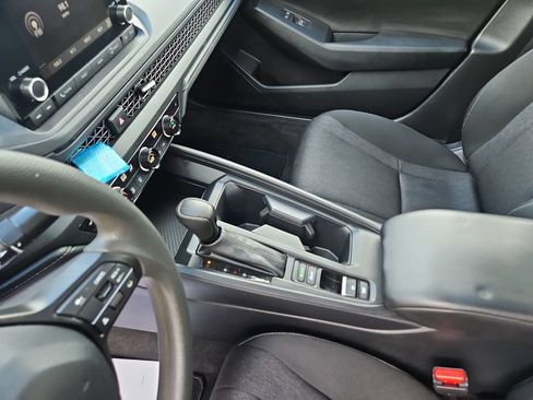 Used 2023 Honda Accord EX image 23