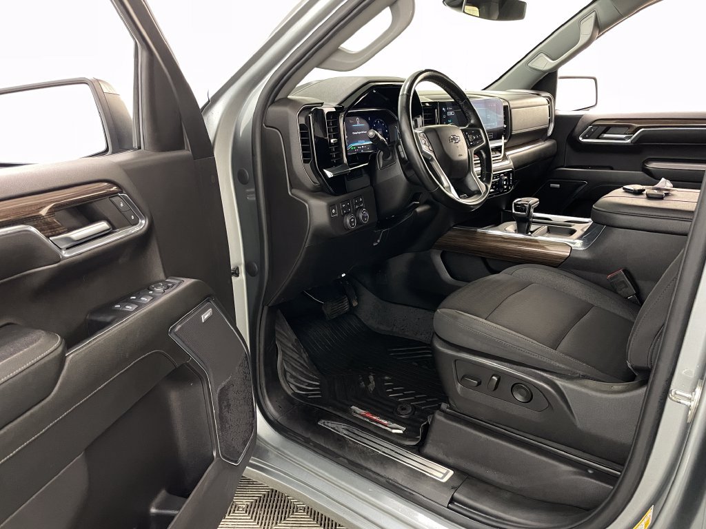Used 2024 Chevrolet Silverado 1500 RST w/ All Star Edition Plus AWD/4WD image 22