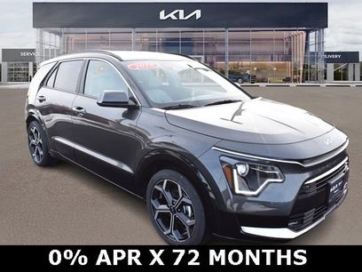 New 2025 Kia Niro EX Touring