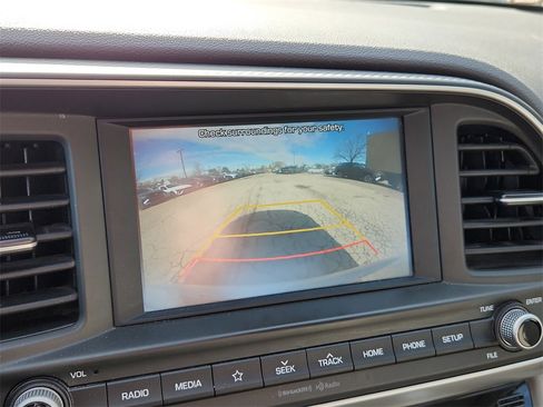 Used 2020 Hyundai Elantra Value Edition image 27