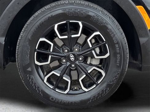 Used 2023 Hyundai Santa Cruz SEL Premium image 12