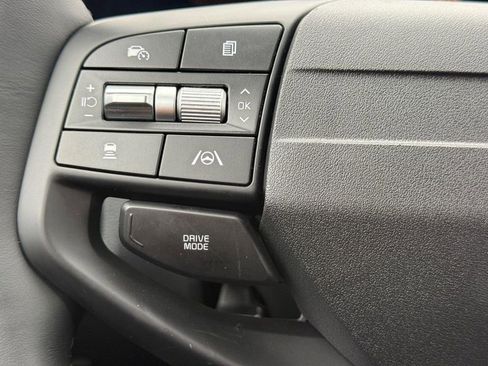 New 2026 Kia Sportage EX FWD image 8