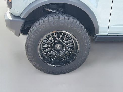 Used 2023 Ford Bronco 4-Door image 14
