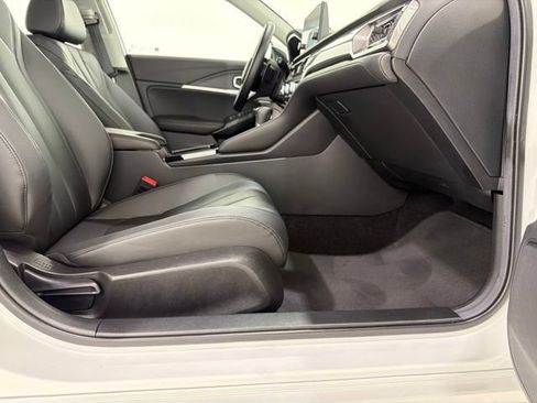 Certified 2025 Acura Integra FWD image 19