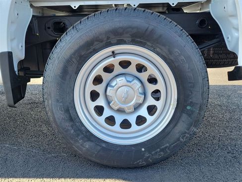 New 2026 Chevrolet Silverado 1500 W/T image 20