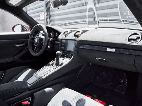 Used 2023 Porsche 718 Cayman GT4 RS RWD image 45