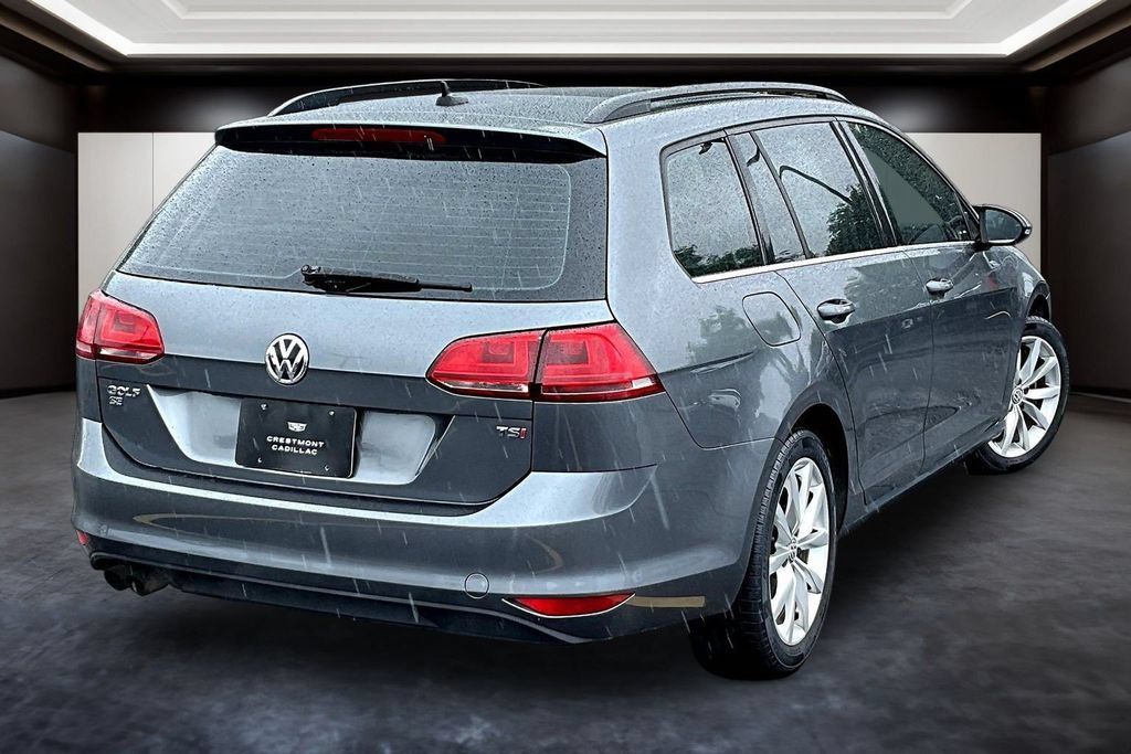 Used 2016 Volkswagen Golf SE FWD image 6