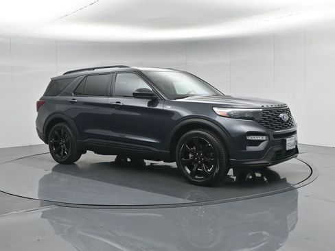 Certified 2023 Ford Explorer ST-Line w/ Class IV Trailer Tow Package RWD image 27