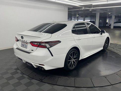 Certified 2024 Toyota Camry SE FWD image 5
