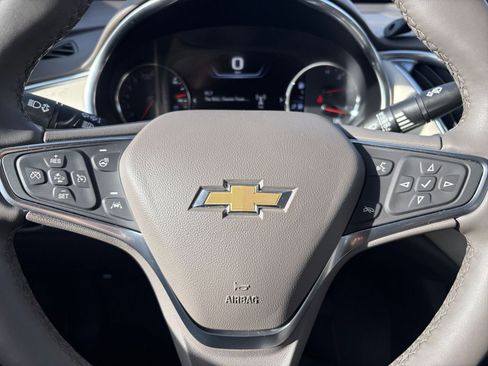 Used 2024 Chevrolet Malibu LT image 25