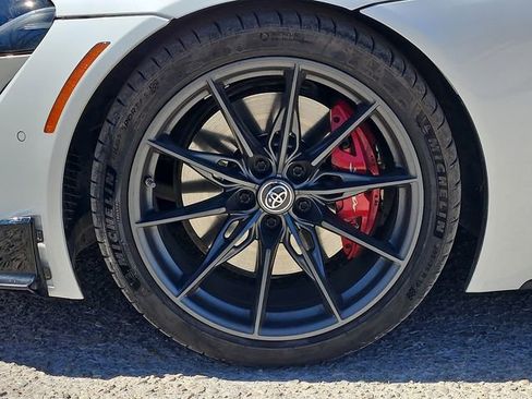 Used 2023 Toyota Supra Premium w/ Driver Assist Package image 9