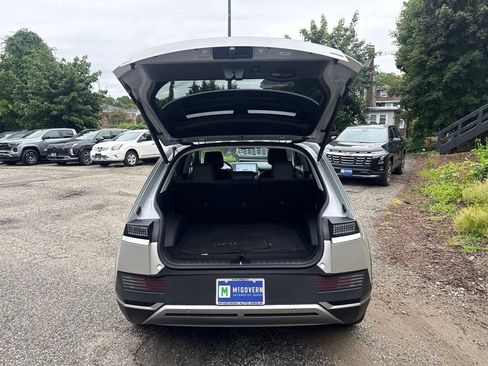 Used 2023 Hyundai Ioniq 5 SEL w/ Cargo Package AWD/4WD image 5