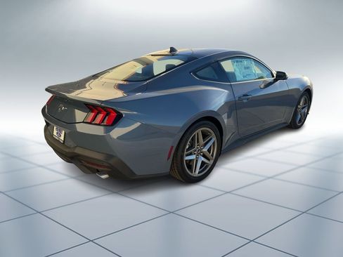 New 2025 Ford Mustang Coupe RWD image 4
