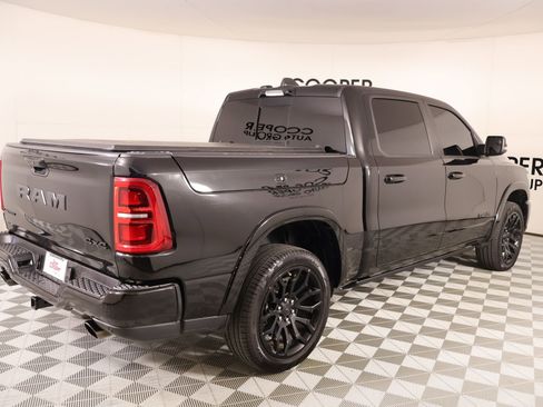 Used 2025 RAM 1500 Limited AWD/4WD image 22