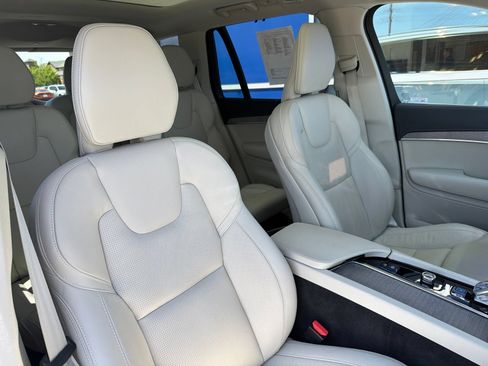 Used 2024 Volvo XC90 B6 Ultimate w/ Protection Package Premier AWD/4WD image 26