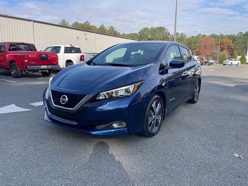 Used 2019 Nissan Leaf SL w/ SL Technology Package image 2